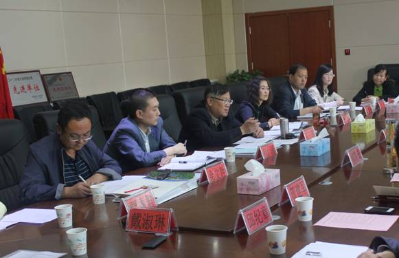 協(xié)調(diào)對(duì)接，有序推進(jìn)保稅物流中心項(xiàng)目建設(shè)